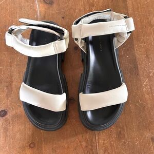 All Saints Helium leather lugsole sandal. Clean, no flaws. Worn once. Like new.